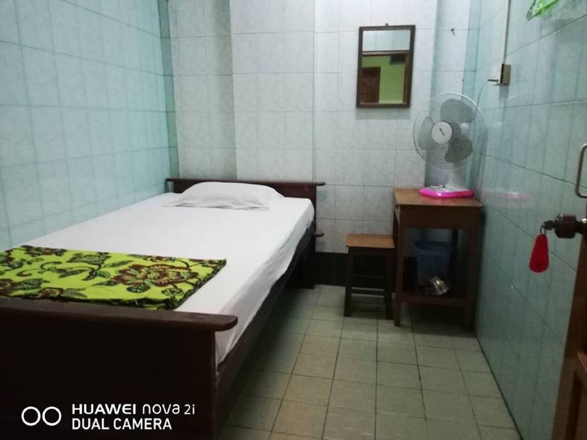 Breeze Guest House Maulmyine Luaran gambar