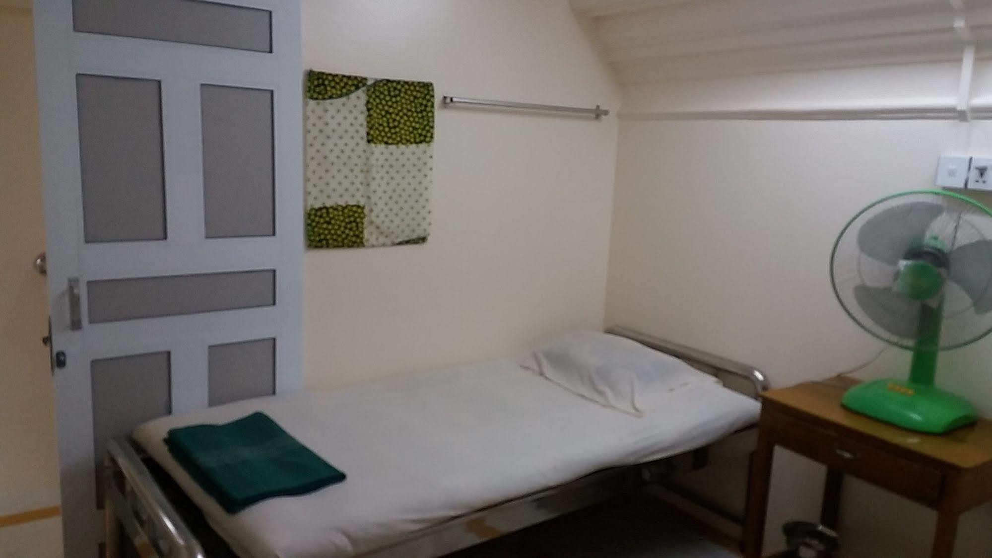 Breeze Guest House Maulmyine Luaran gambar