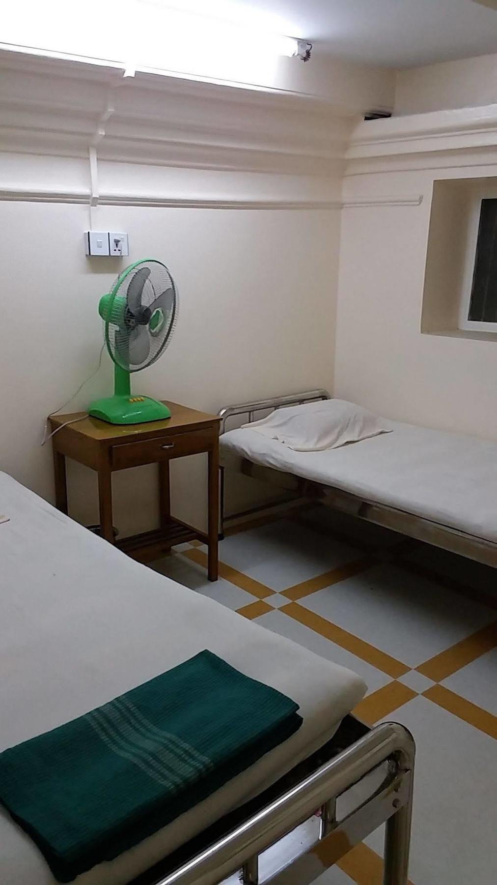 Breeze Guest House Maulmyine Luaran gambar