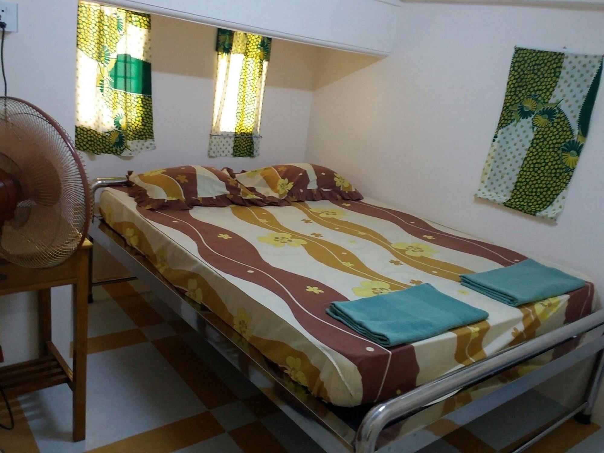 Breeze Guest House Maulmyine Luaran gambar
